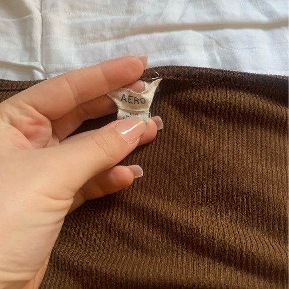 Brown aero top - Picture 2 of 2